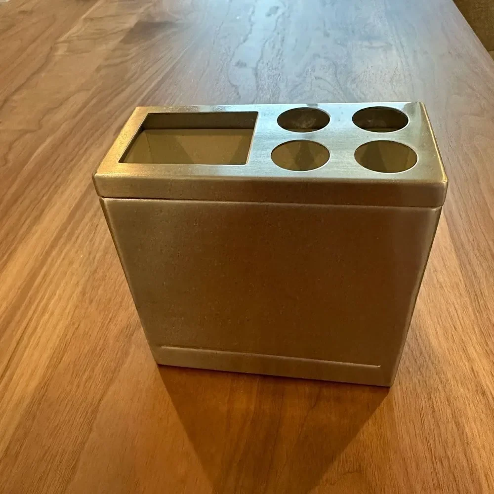 Toothbrush holder, metallic finish, like new